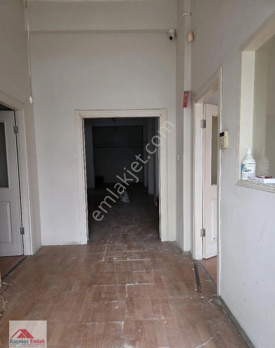 Pendik Kaynarca Da Kiralık Dükkan 250 M2 - Görsel 31