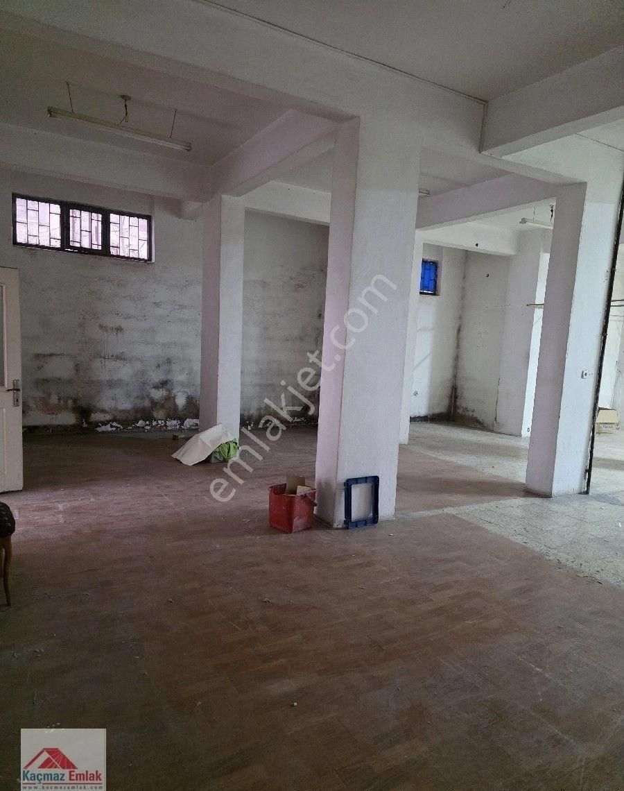 Pendik Kaynarca Da Kiralık Dükkan 250 M2 - Görsel 11