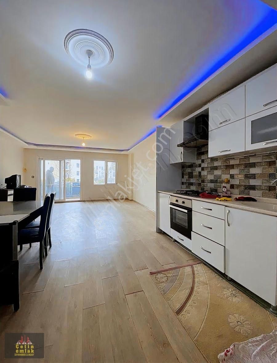 Kuşadası Davutlarda Çift Cephe Çok Geniş 2+1 Daire - Görsel 4