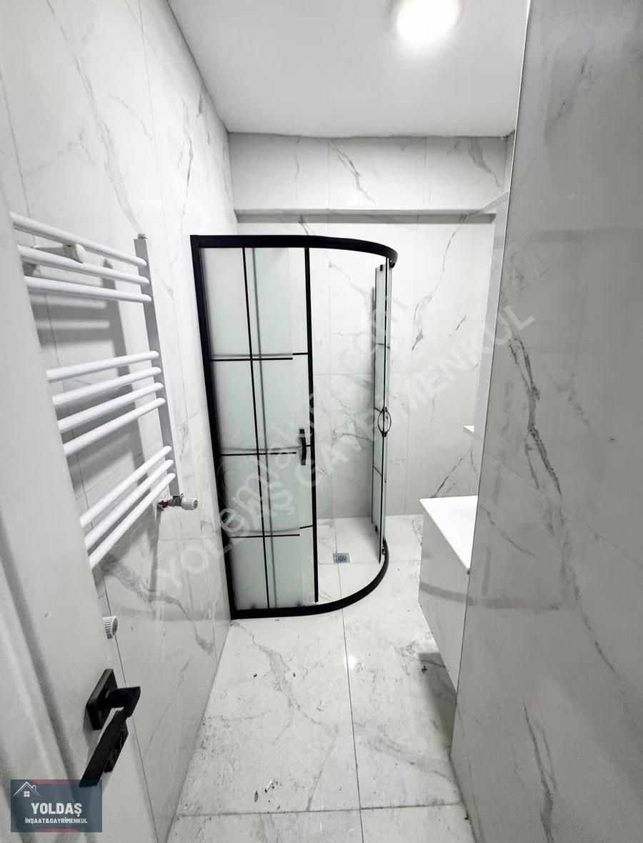 Yoldaş İnş Satılık 2+1 90 M2 4.kat Asansörlü 0 Daire - Görsel 12