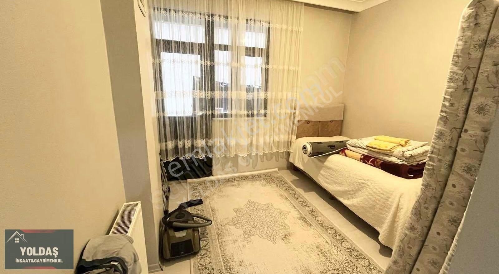 Yoldaş İnşaat'tan Satılık 2+1 95 M2 5 Yaşında Bahçekatı Daire - Görsel 2