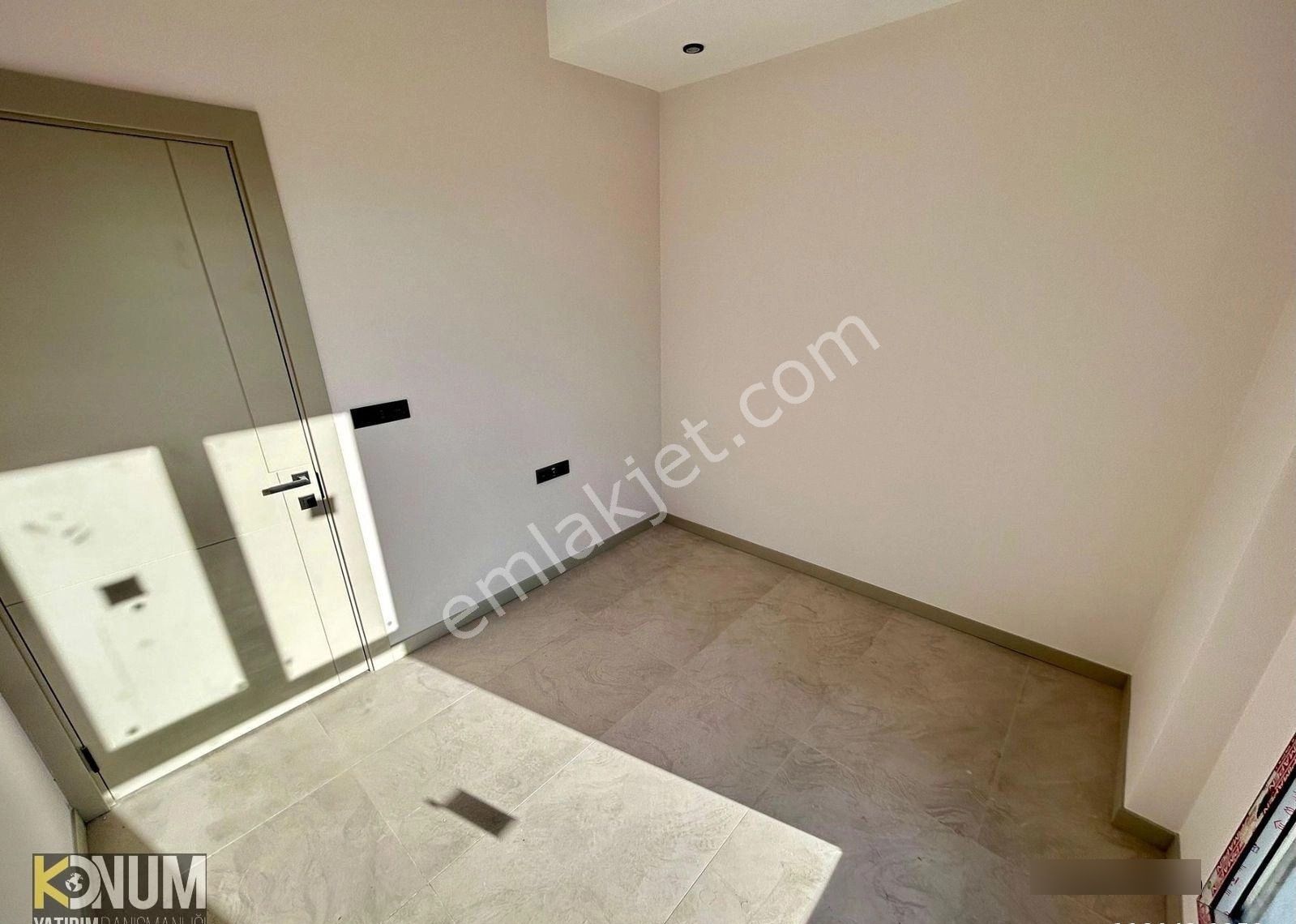 Yenişafakta Satılık 3+1 Daire - Görsel 8