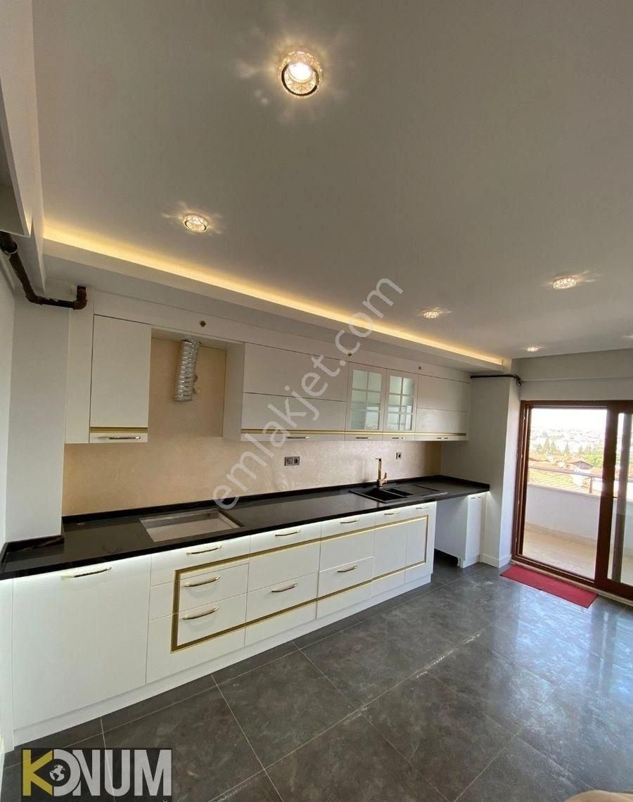 Yenişehir Mahallesi’nde 300 M² | 5+1 Dubleks | Eşsiz Şehir Manzaralı