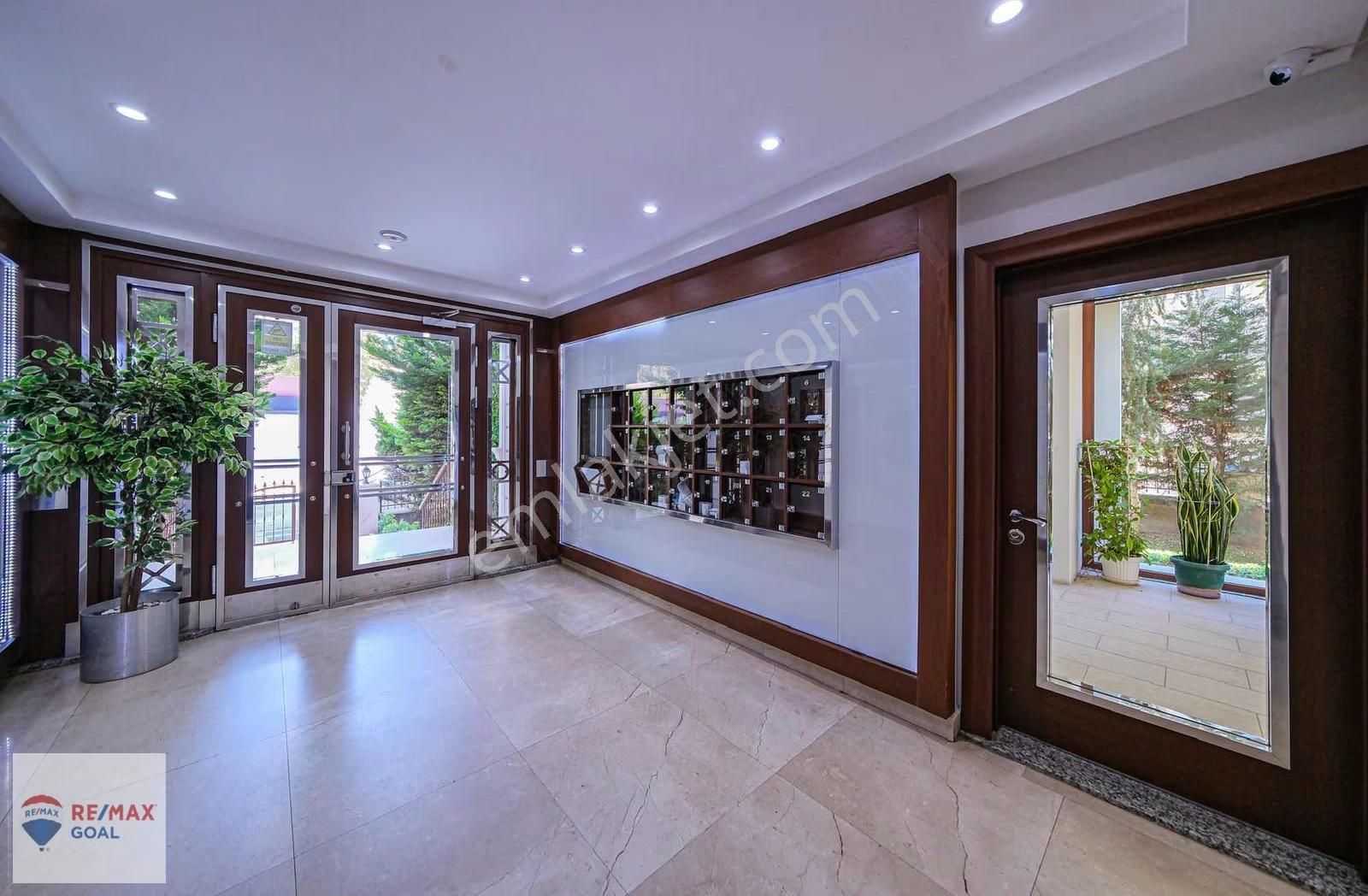 Fenerbahçe Fuatpaşa Caddesi Üzerinde Satılık Harika 2+1 Daire - Görsel 4