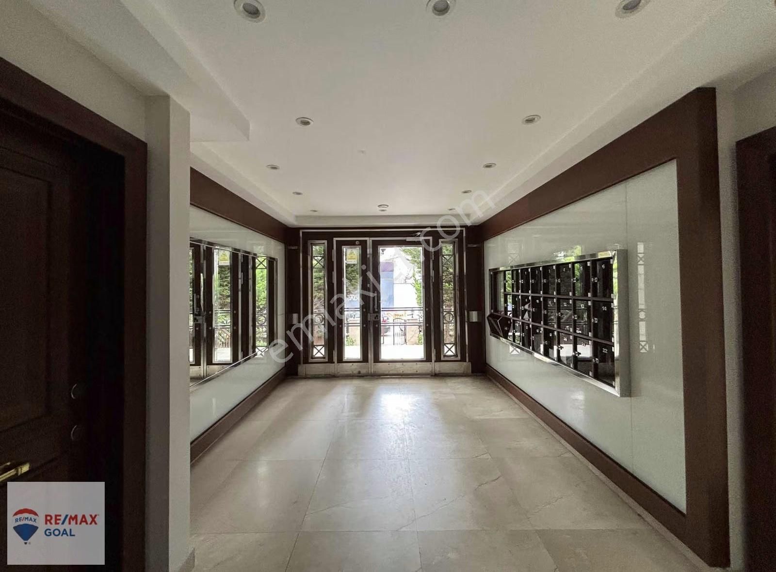 Fenerbahçe Fuatpaşa Caddesi Üzerinde Satılık Harika 2+1 Daire - Görsel 6