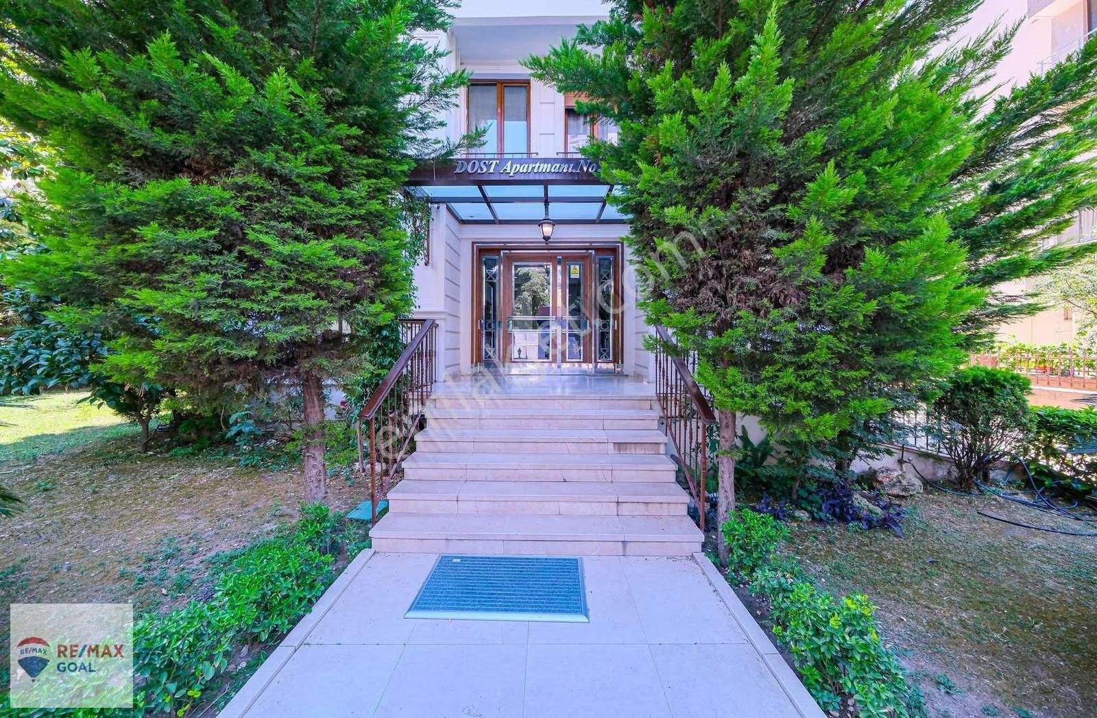 Fenerbahçe Fuatpaşa Caddesi Üzerinde Satılık Harika 2+1 Daire - Görsel 18