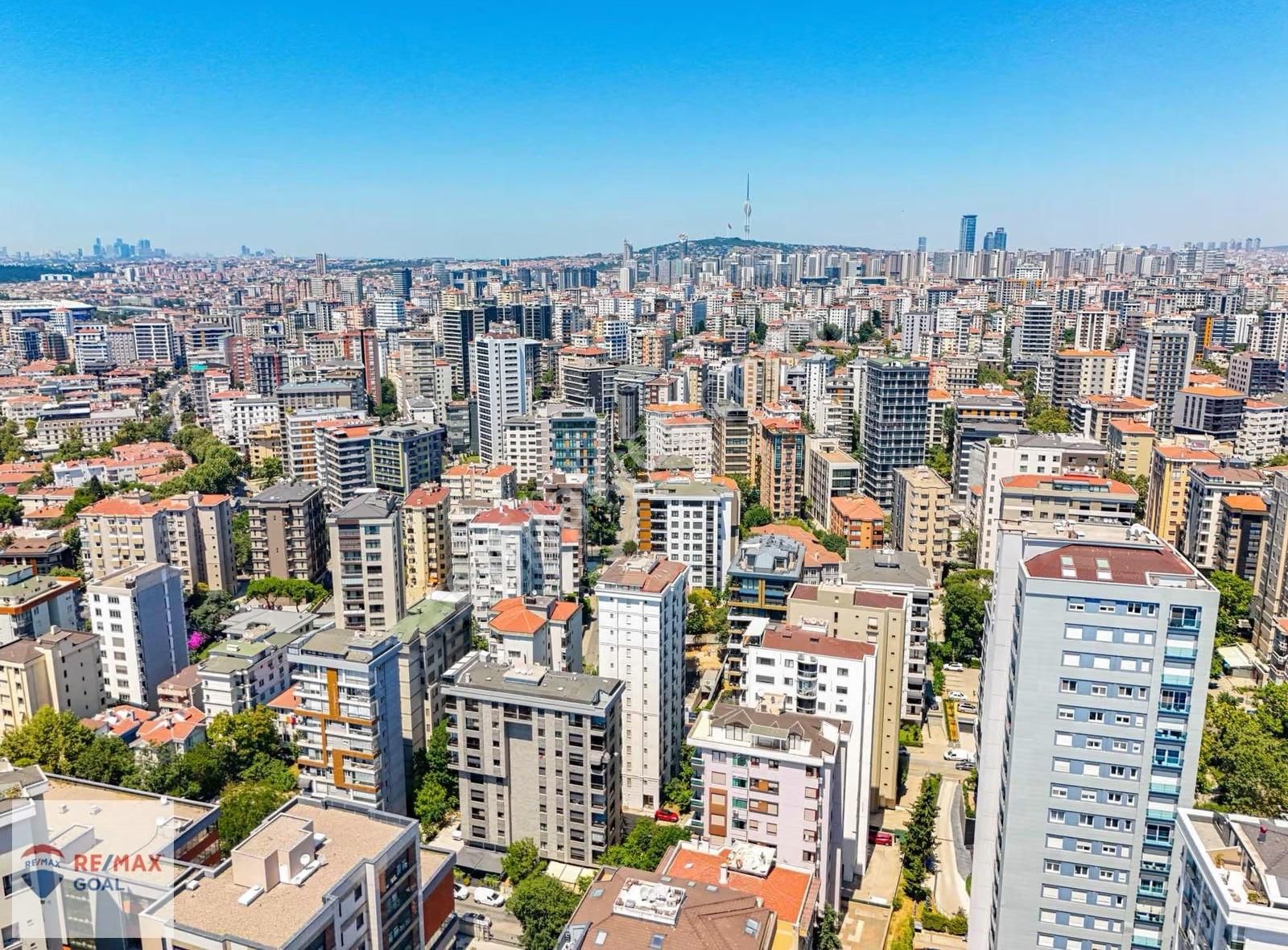 Fenerbahçe Fuatpaşa Caddesi Üzerinde Satılık Harika 2+1 Daire - Görsel 3