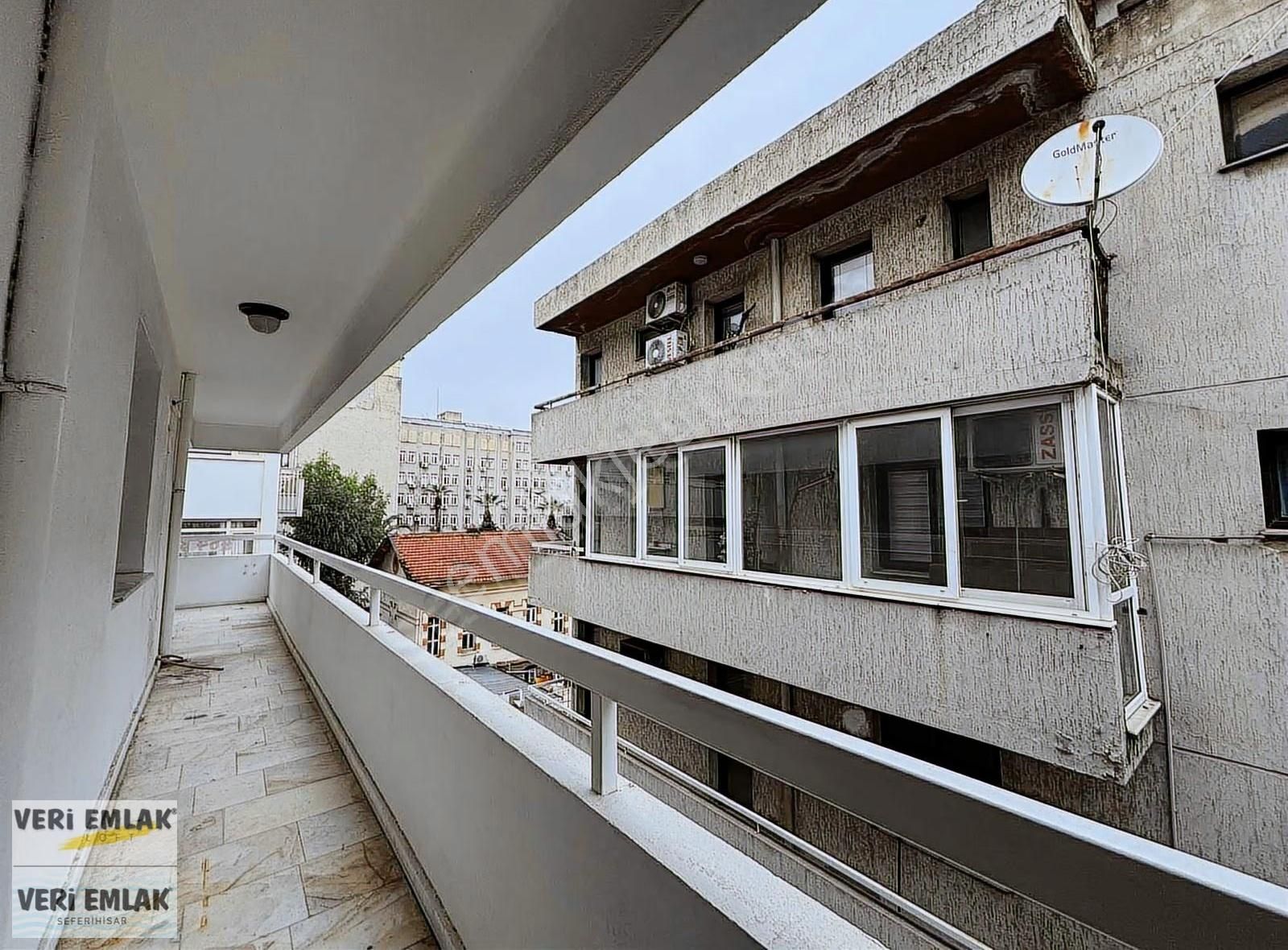 Alsancak Kültür Mahallesinde Otoparklı 3+1 Masrafsız İş Yeri - Görsel 13
