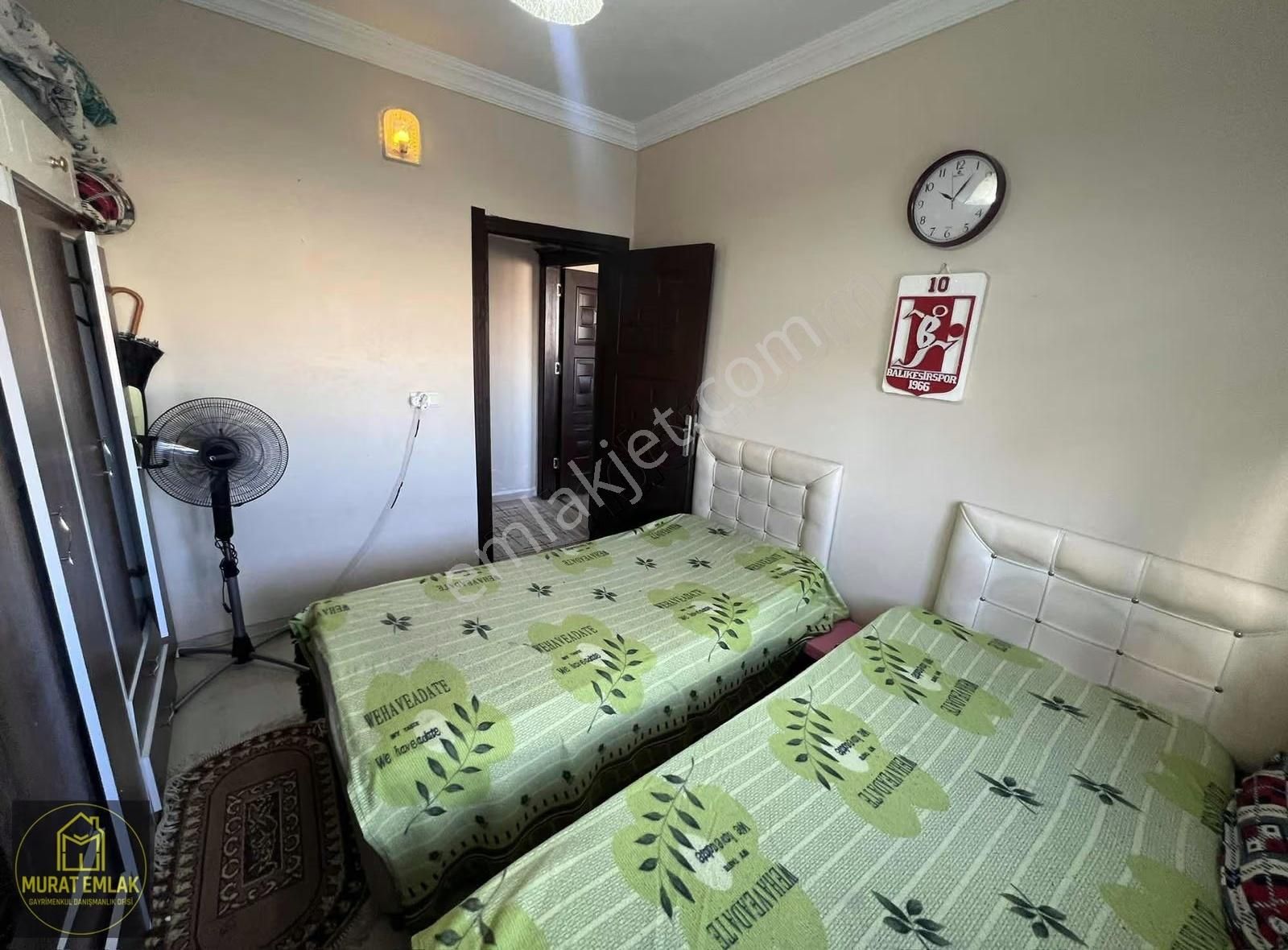 Murat Emlaktan Eski Emniyet Yanı Full Eşyalı 2+1 Daire Satılık - Görsel 5