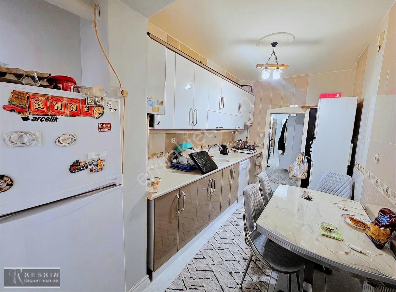 Keçiören Ufuktepe Mah Y.giriş 3+1 Merkezi Sistem Yapılı Satılık - Görsel 11