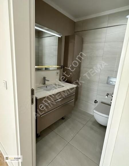 Tema İstanbul'da Manzaralı 2+1 Satılık Daire 122m² - Görsel 17