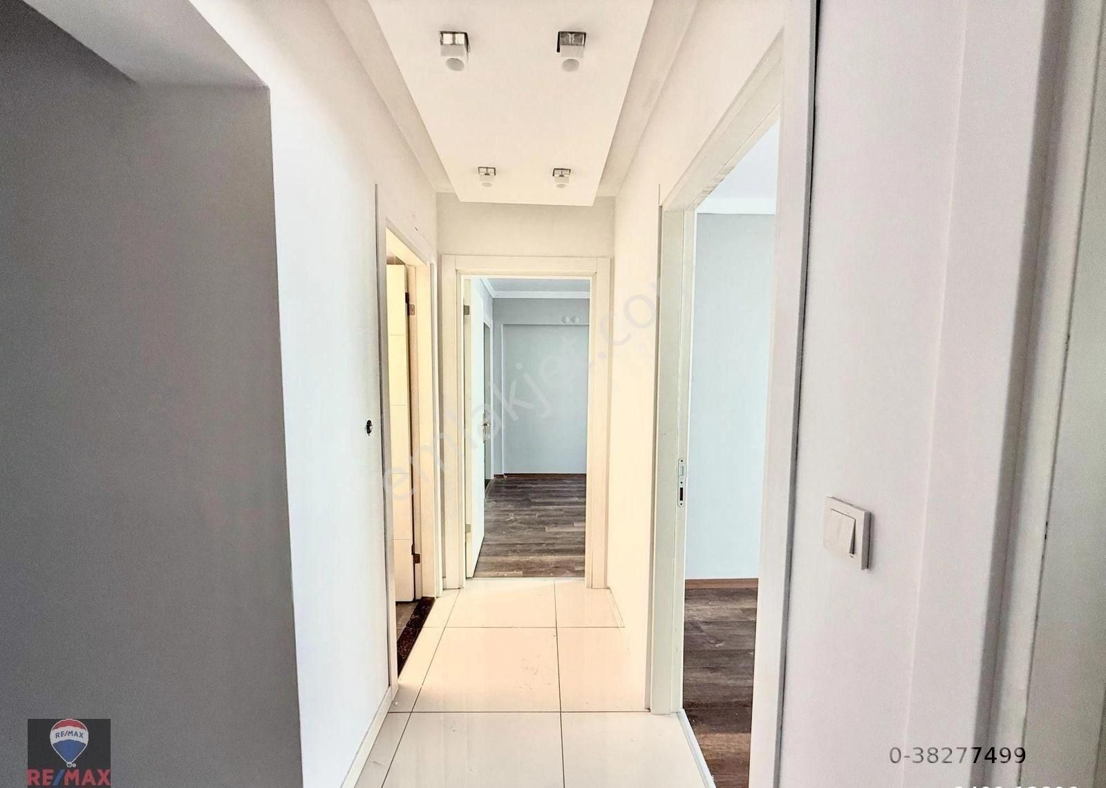 Atakent Yalı Mahallesı'nde Merkezı Konumda Kiralık 3+1 Işyerı Daıre - Görsel 21