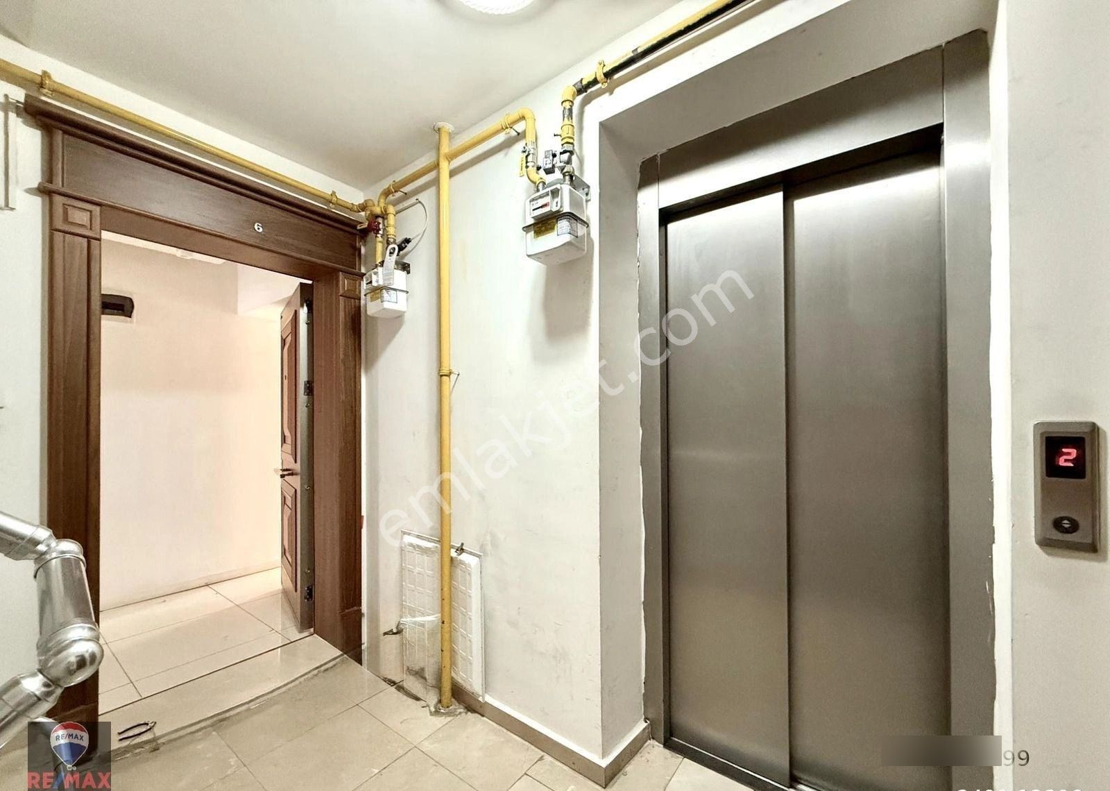 Atakent Yalı Mahallesı'nde Merkezı Konumda Kiralık 3+1 Işyerı Daıre - Görsel 11