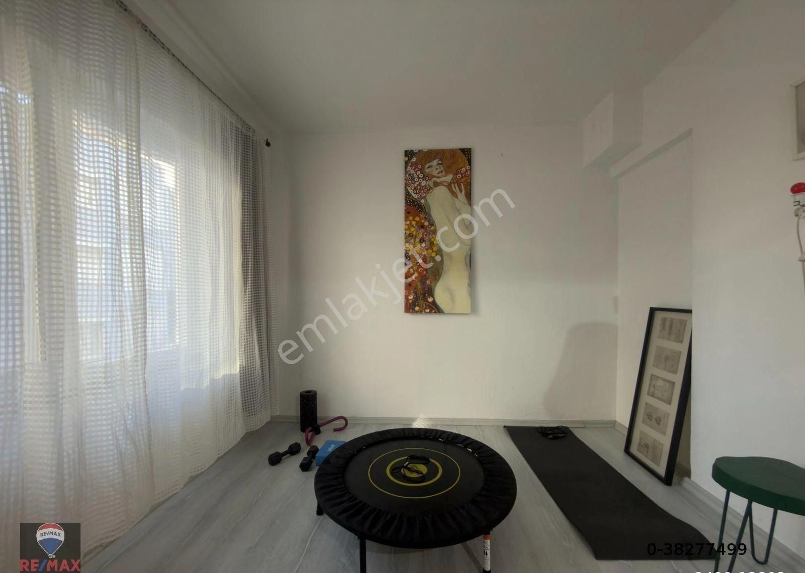 Kuşadası Türkmen Mahallesı’nde Satılık 2+1 - Görsel 3