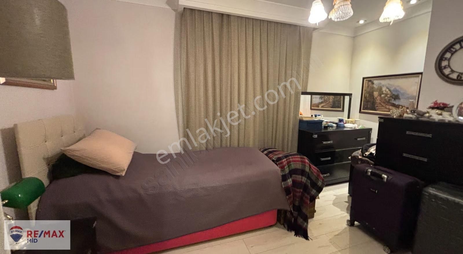 Remax Mıd - Ara Kat Lüks 3+1 - Bandırma Caddesı - Atatürk Mah. - Görsel 22