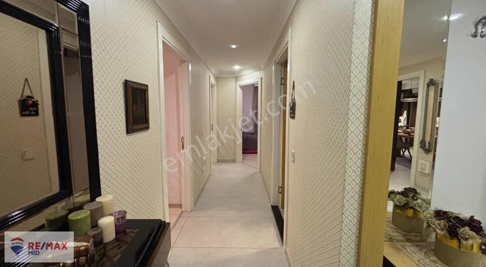 Remax Mıd - Ara Kat Lüks 3+1 - Bandırma Caddesı - Atatürk Mah. - Görsel 14