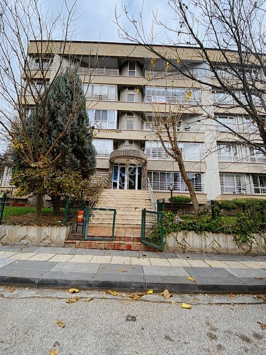 Eryaman Guzelkent Ozmuhtar Sit 3+1 Satılık Daire - Görsel 27