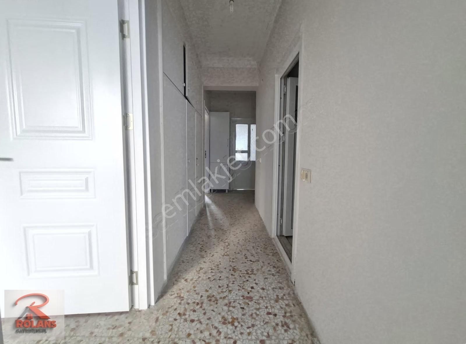 Güvenevler Emek Sitesinde Kiralık 2+1 Daire - Görsel 6