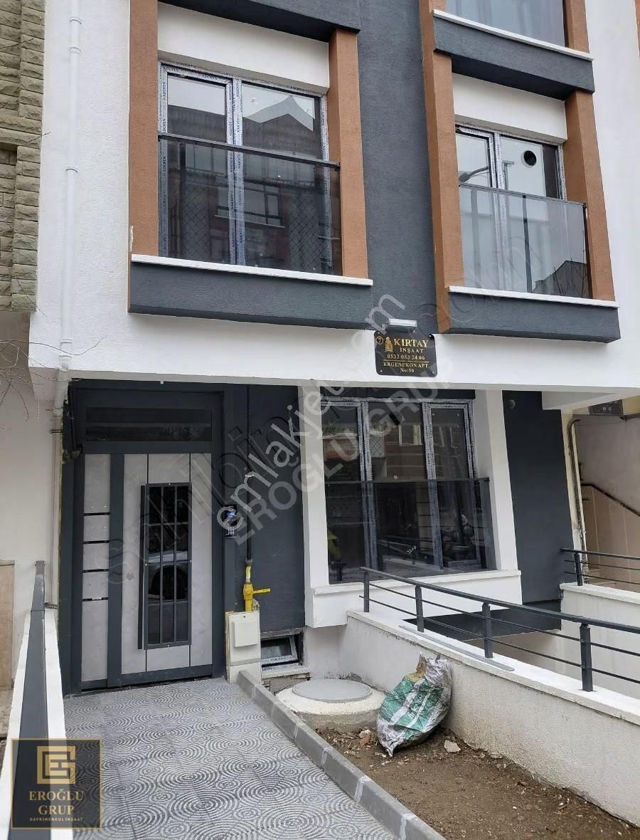 Eroğlu Gurup`tan Yenimahalle Ragıp Tüzünde 4+1 Satılık Daire - Görsel 13