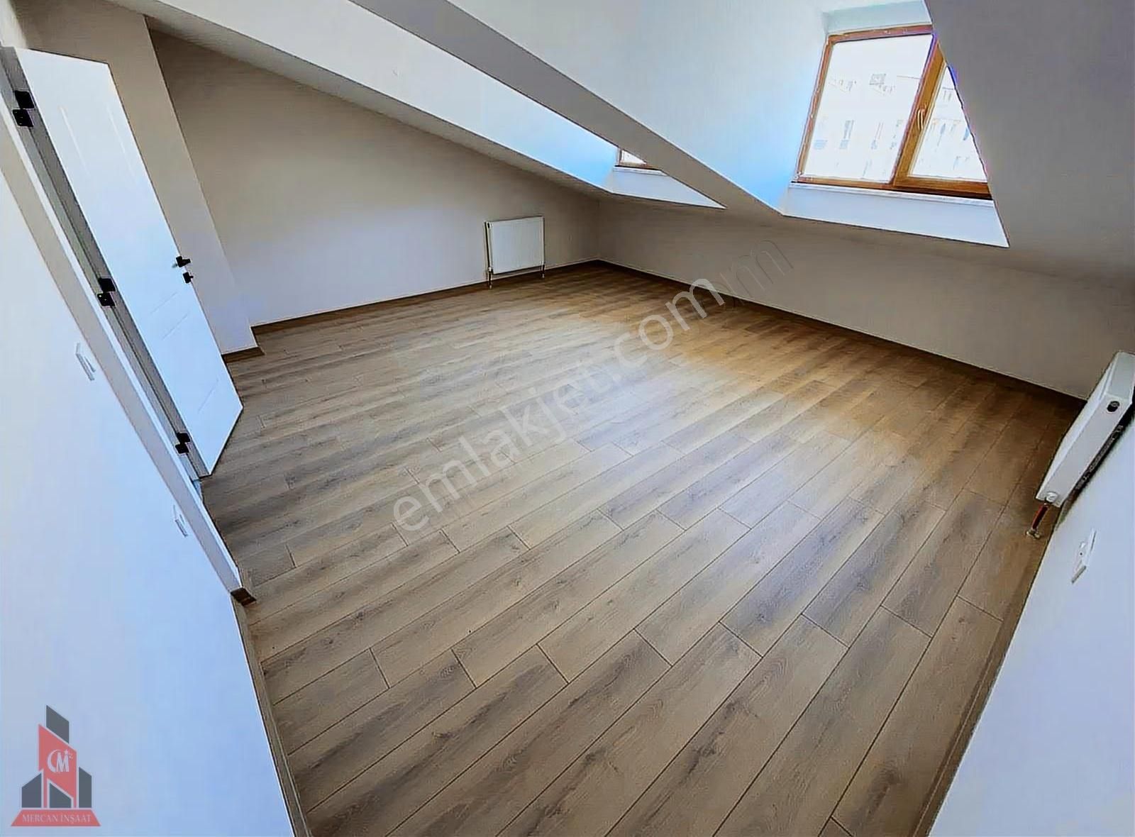 Bolluca'da Cadde Cepheli 3+1 Dubleks Satılık Daire - Görsel 28