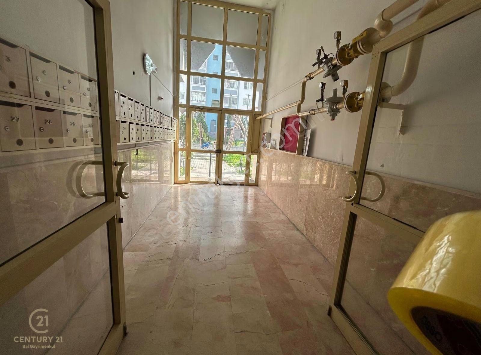 C21 Bal'dan Toki Yenimah.'de 2.etap İçi Yapılı 3+1 Kiralık Daire - Görsel 11