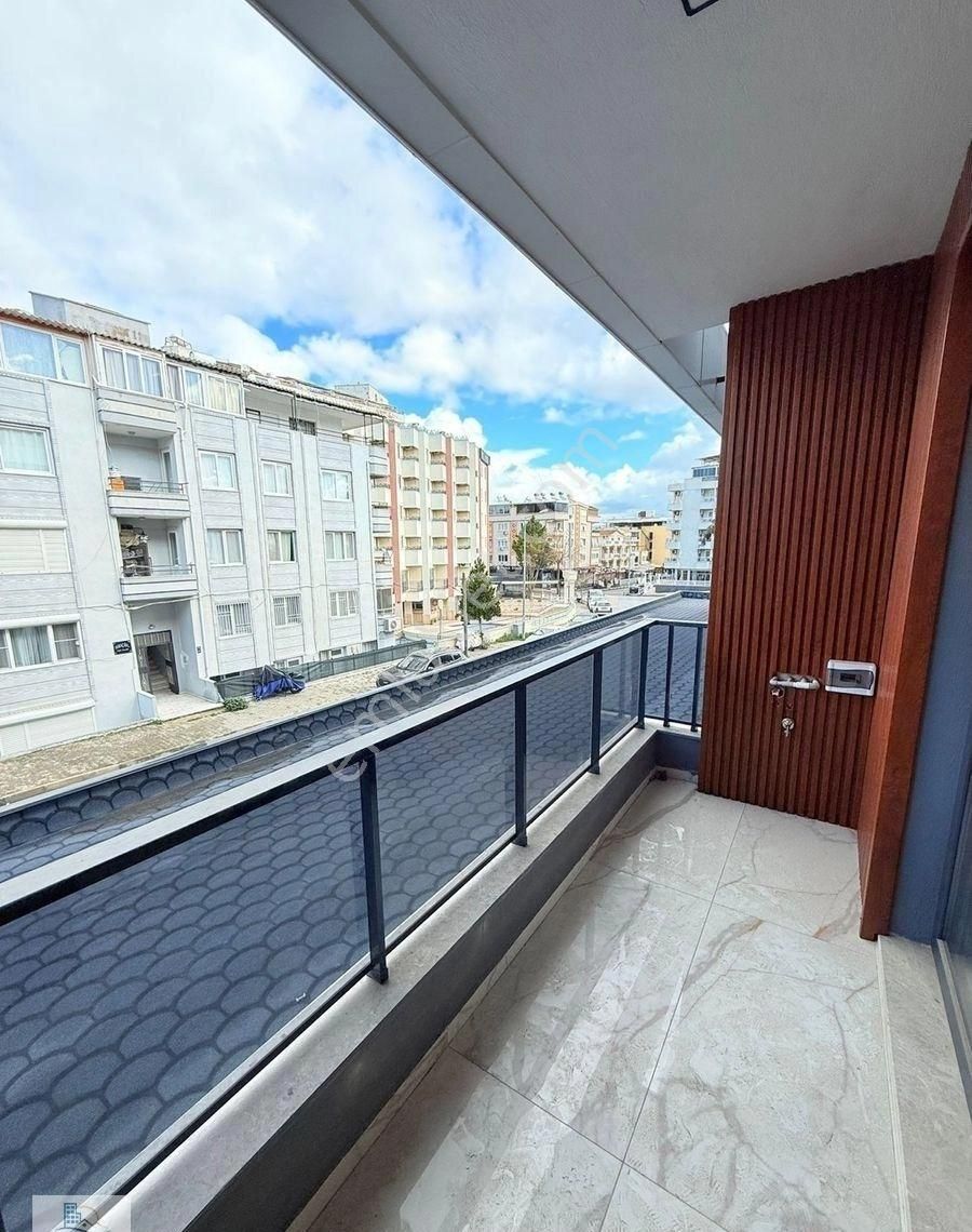 Didim Çamlık Mahallesinde Şık Modern Tasarımlı 1+1 Daire - Görsel 4