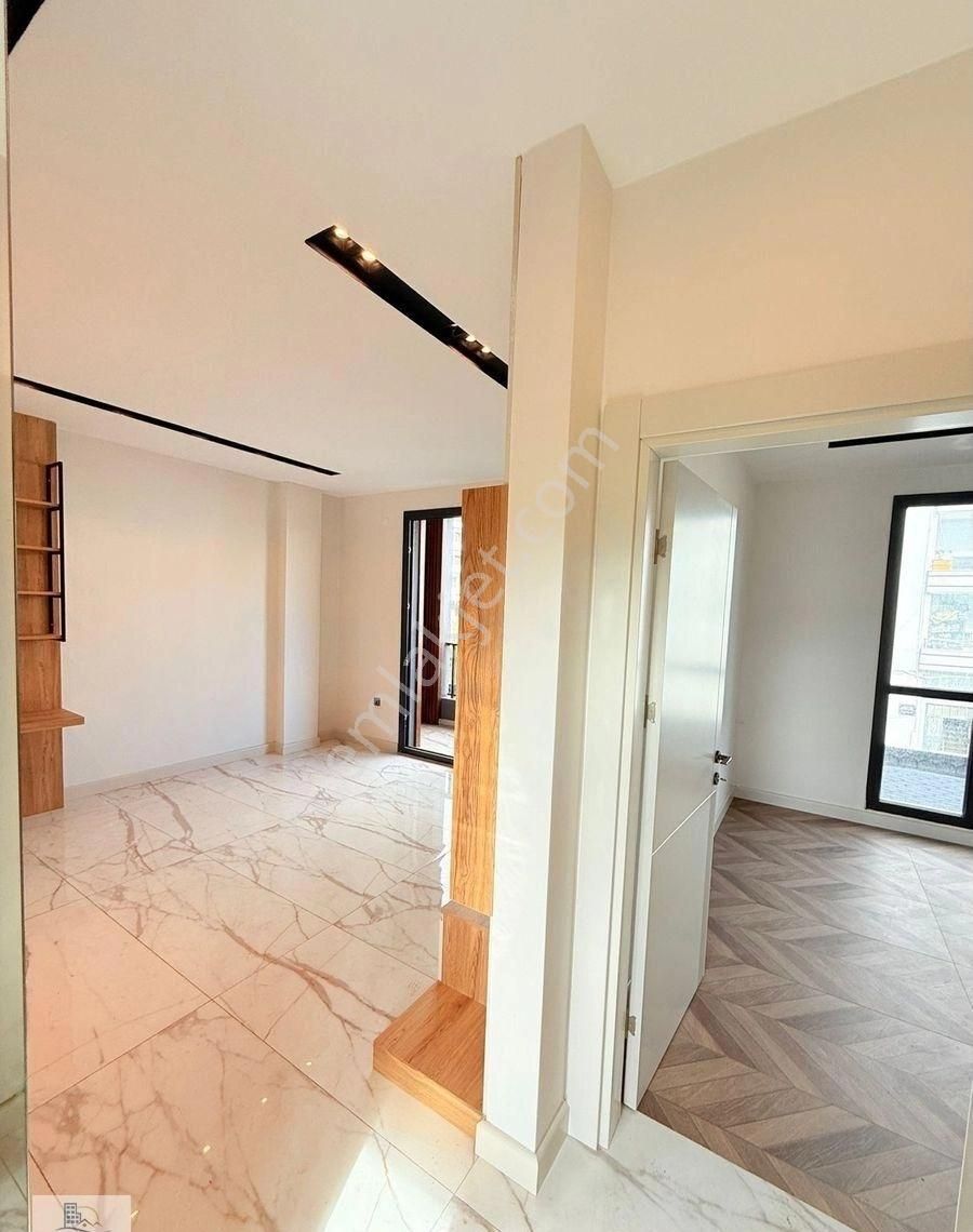 Didim Çamlık Mahallesinde Şık Modern Tasarımlı 1+1 Daire - Görsel 24