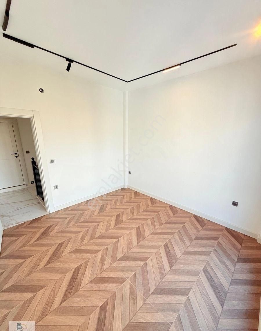 Didim Çamlık Mahallesinde Denize Yürüme Mesafesinde Asansörlü 3+1 Dubleks Daire - Görsel 13