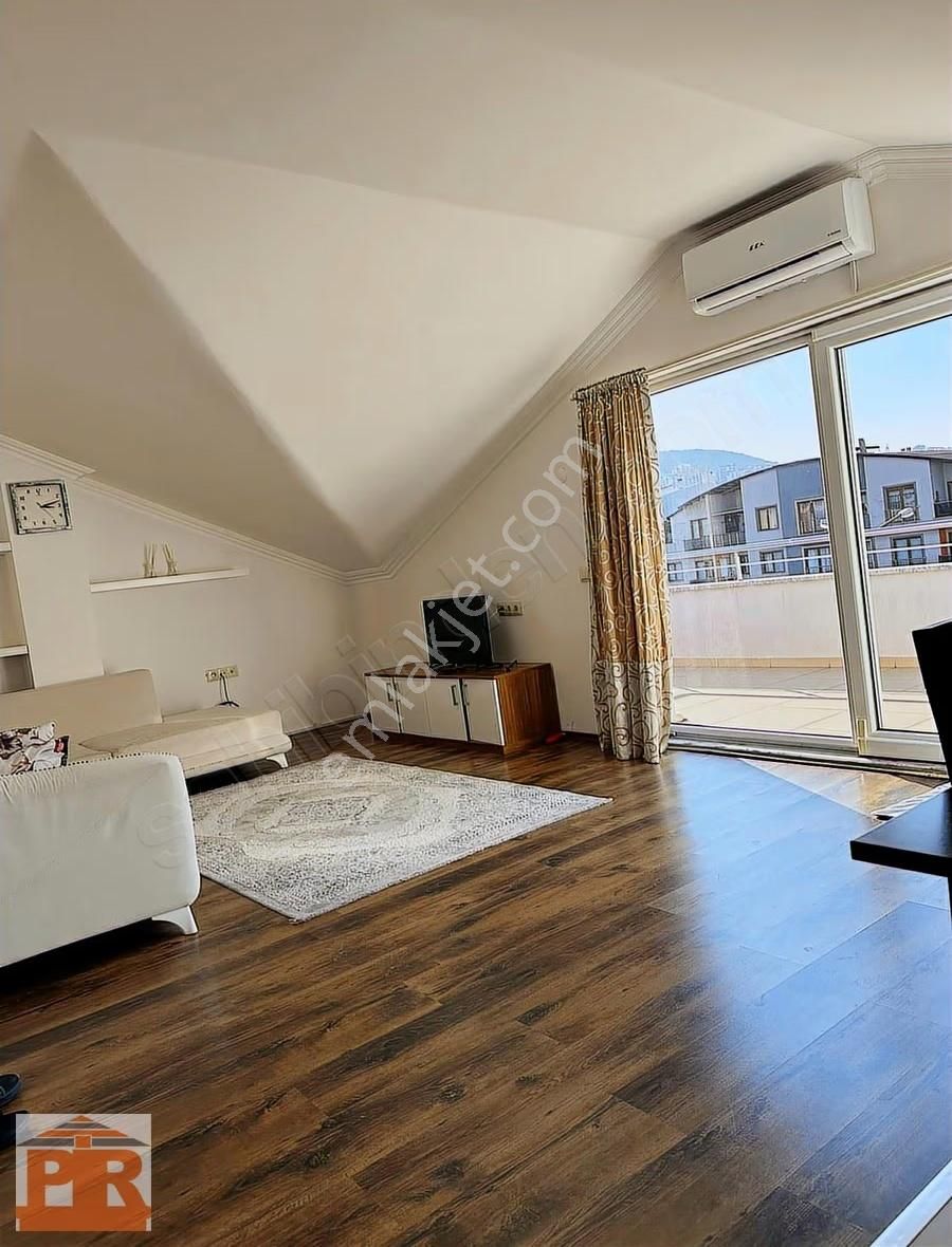 Çevreyolunda 1+1 Full Eşyalı Kiralık Daire