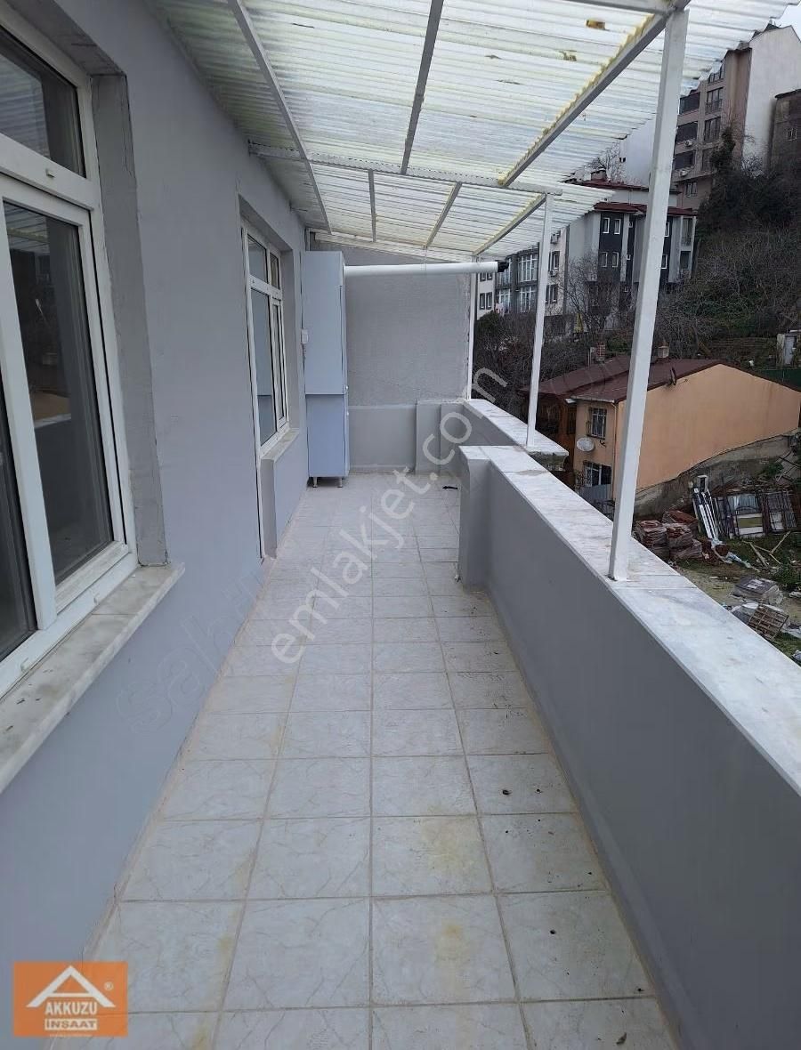 Eyüp Merkezde Ana Caddeye 150 M Mesafeli İçi Sıfırlanmış 2+1 - Görsel 31