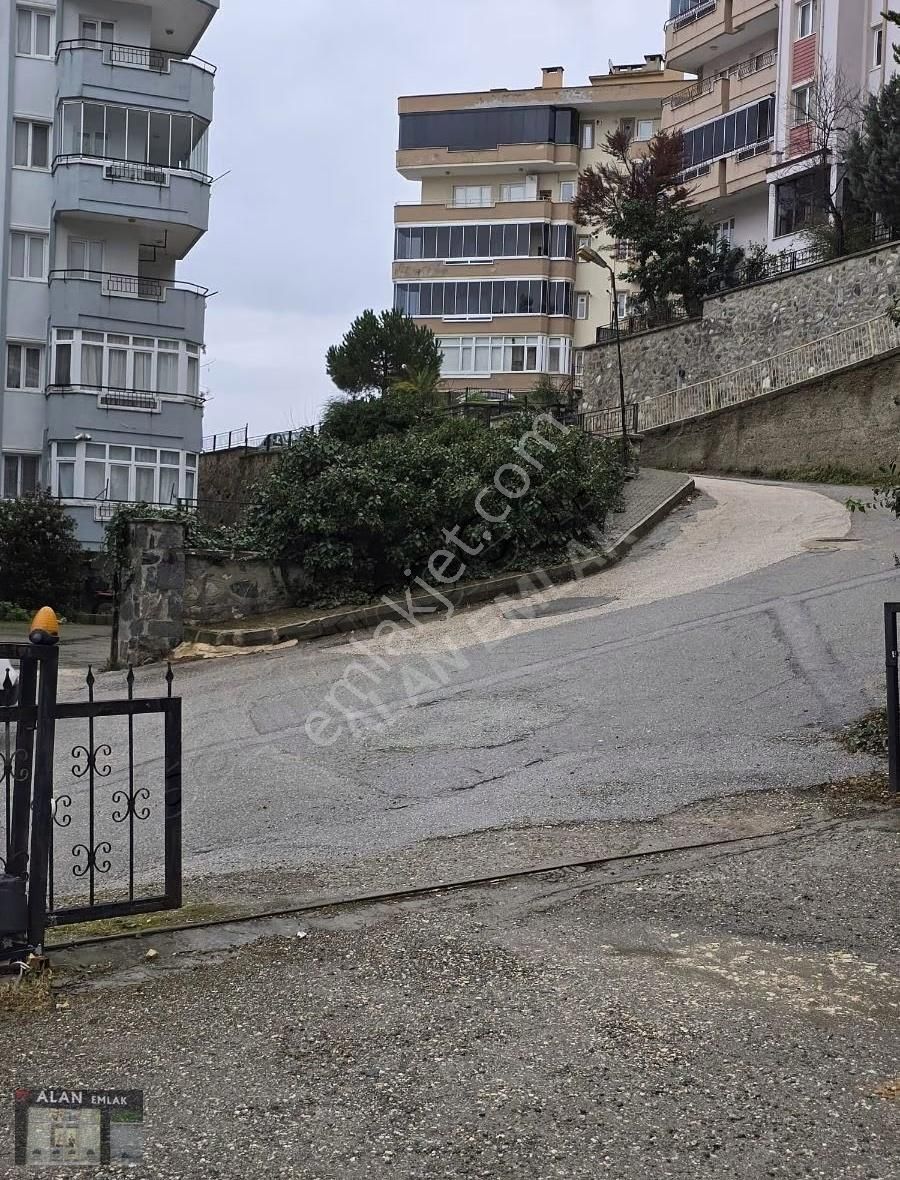 Halitpaşa'da Düz Ayak 3+1 Deniz Manzaralı - Görsel 13