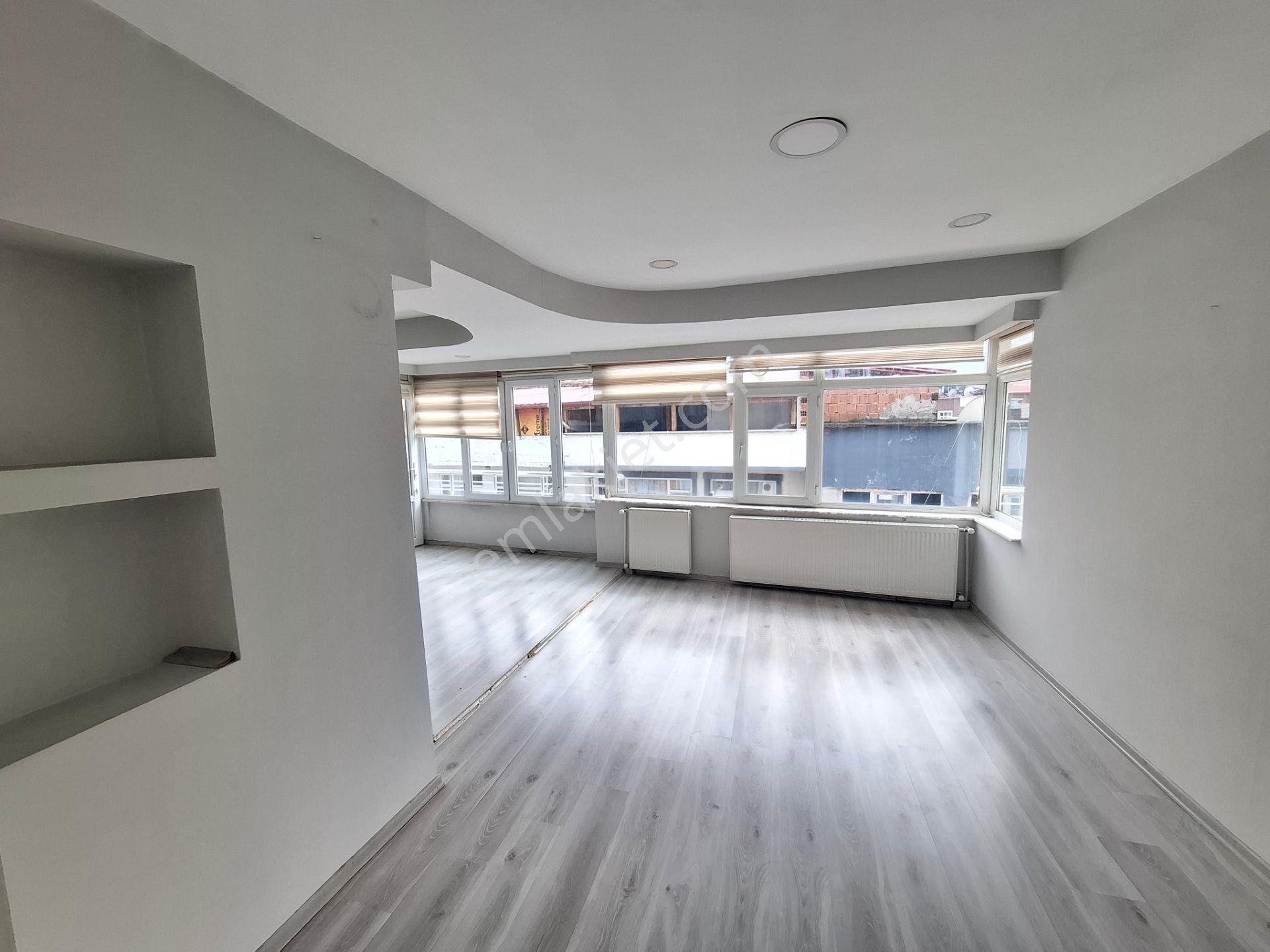 Şehir İçinde Sahile Yakın 130m² Satılık Daire - Görsel 5