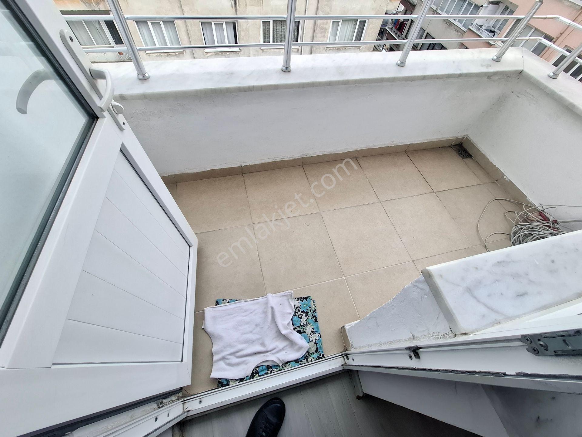 Şehir İçinde Sahile Yakın 130m² Satılık Daire - Görsel 18