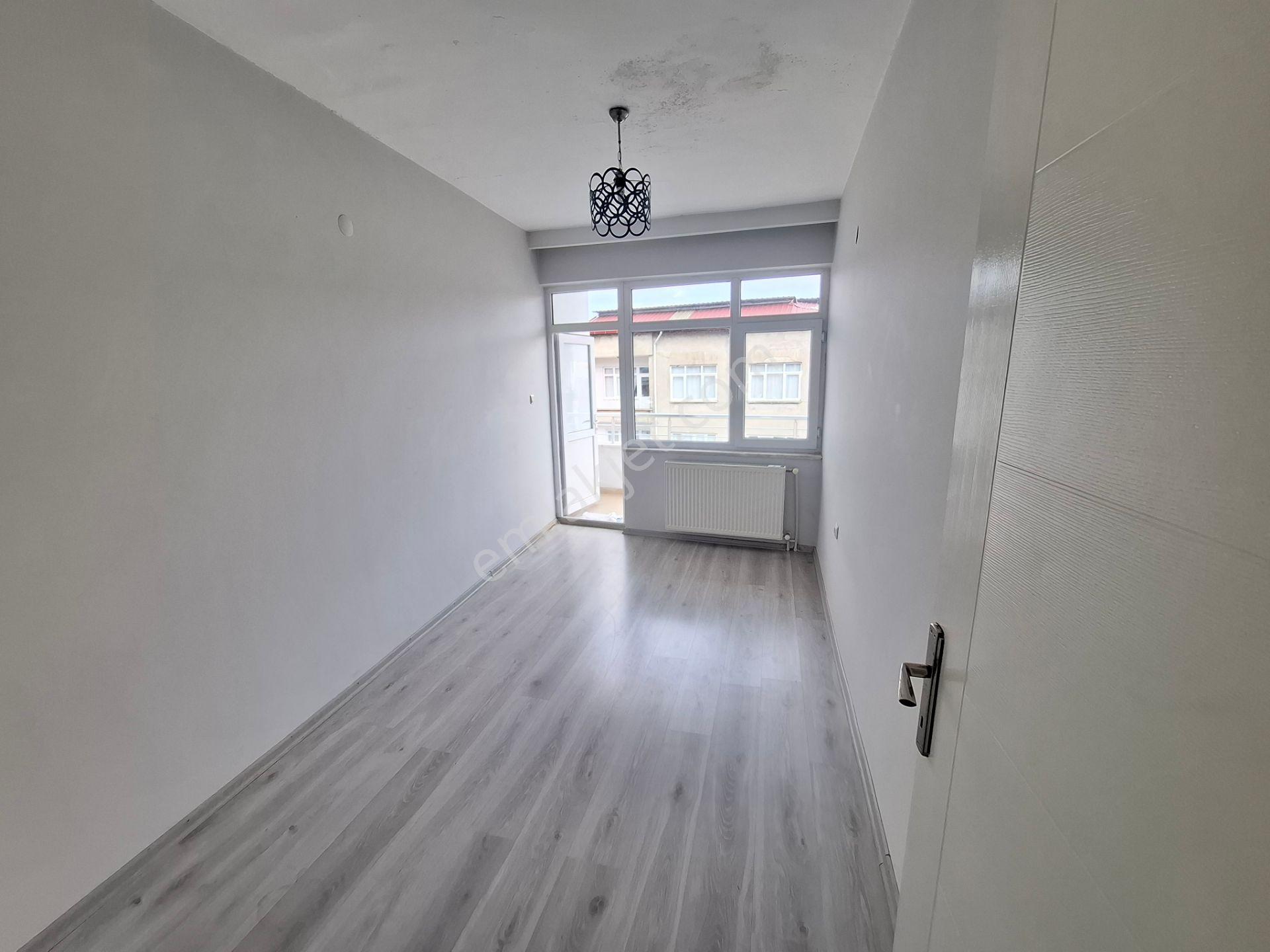 Şehir İçinde Sahile Yakın 130m² Satılık Daire - Görsel 11