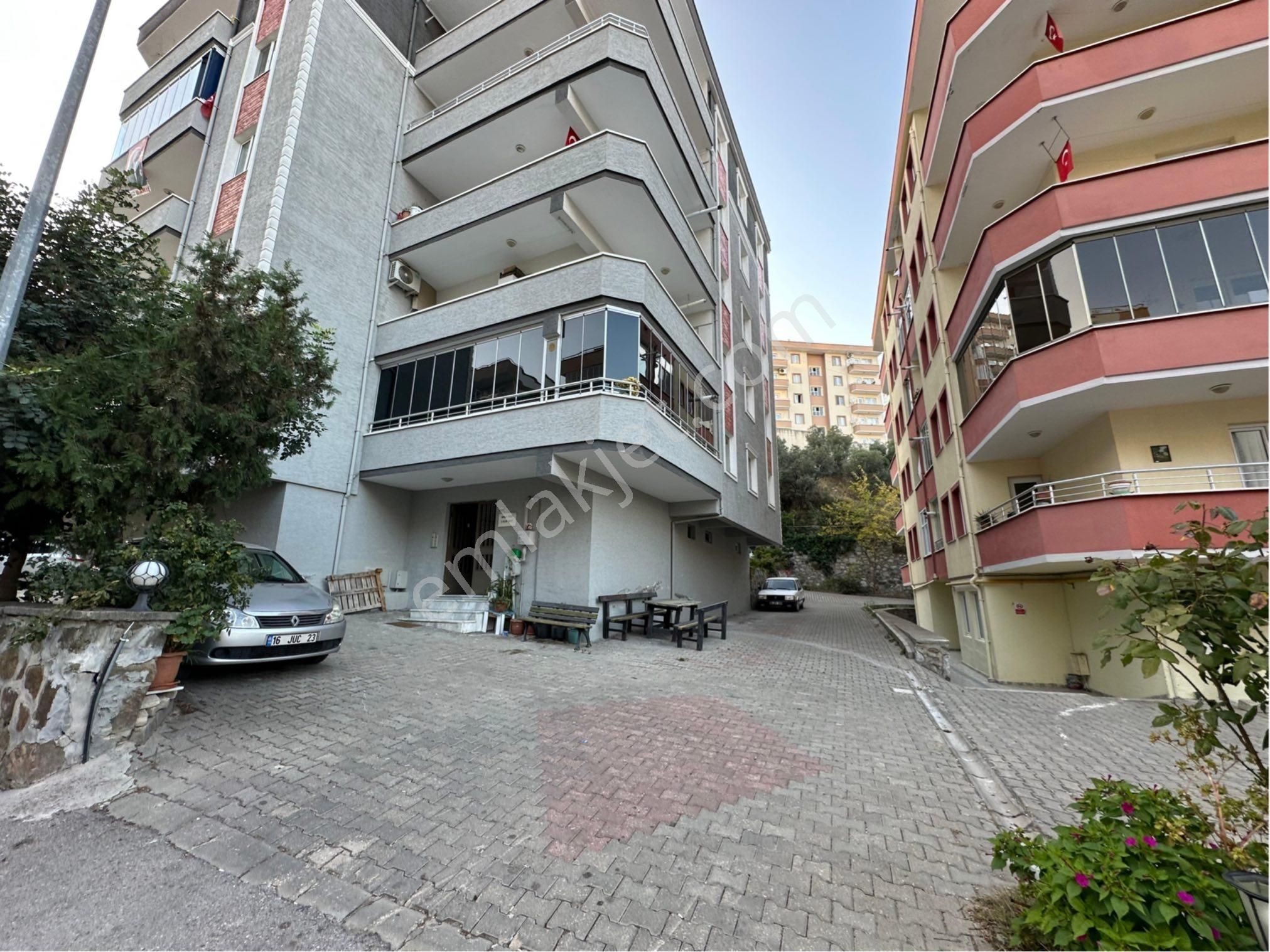 Tırpan Gayrimenkulden Halitpaşada 2+1 100m2 Arakat Asansörlü Düzayak Satılık - Görsel 21