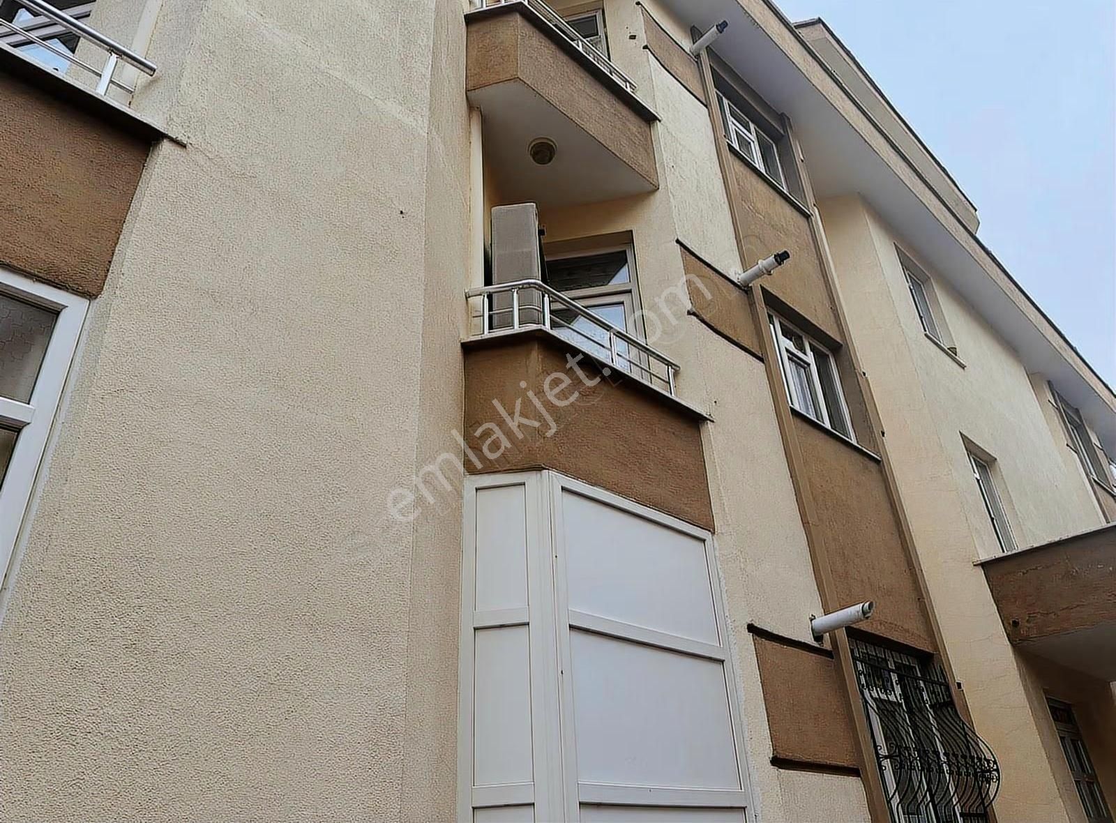 Kılıçaslan'da Satılık 2+1 Daire, 90m² Net, Kiracılı - Görsel 5