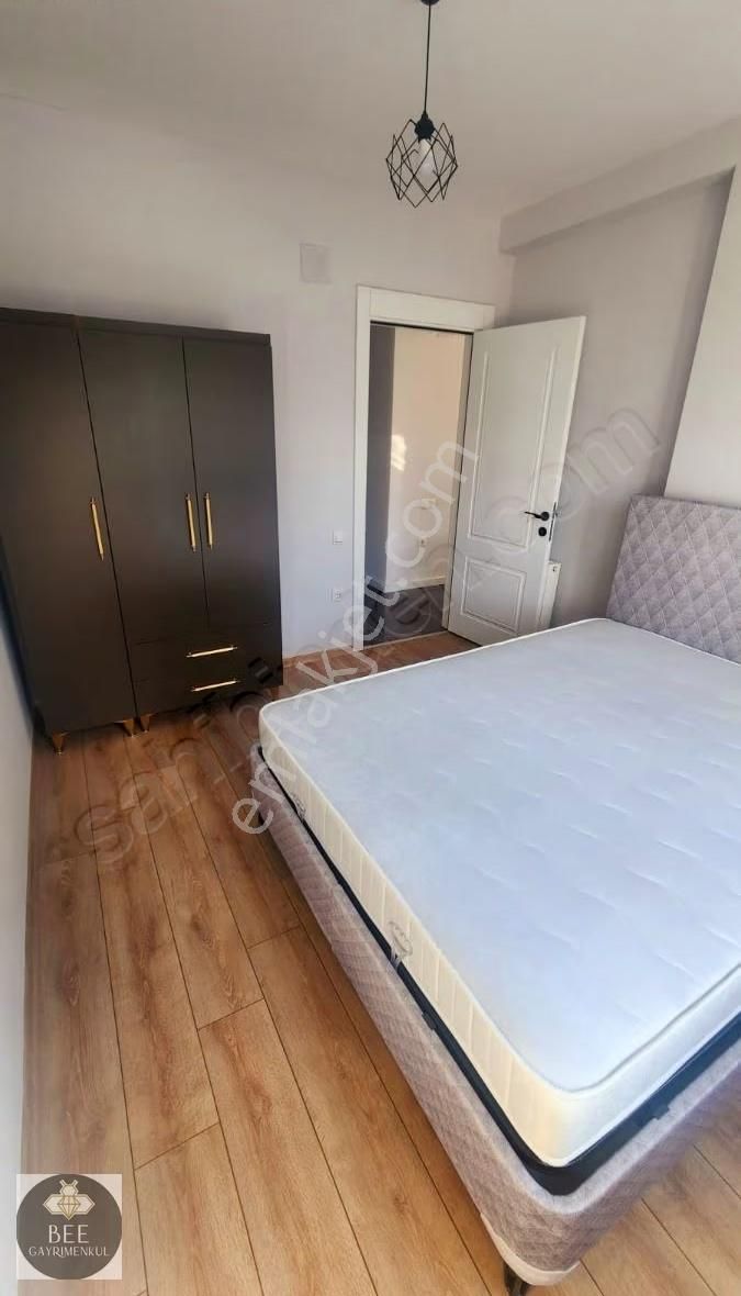 Acil Satılık ! Çift Cepheli Full Eşyalı Havuzlu Sitede 1+1 - Görsel 10