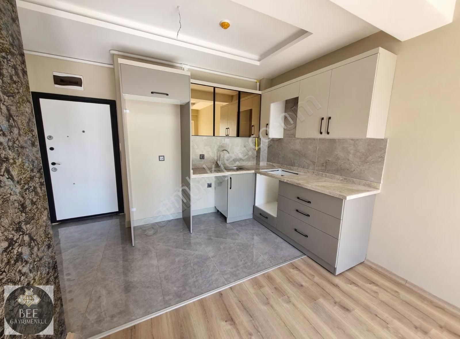 Ultra Lüks Projede Uygun Fiyatlı Kiralık 1+1 - Görsel 9