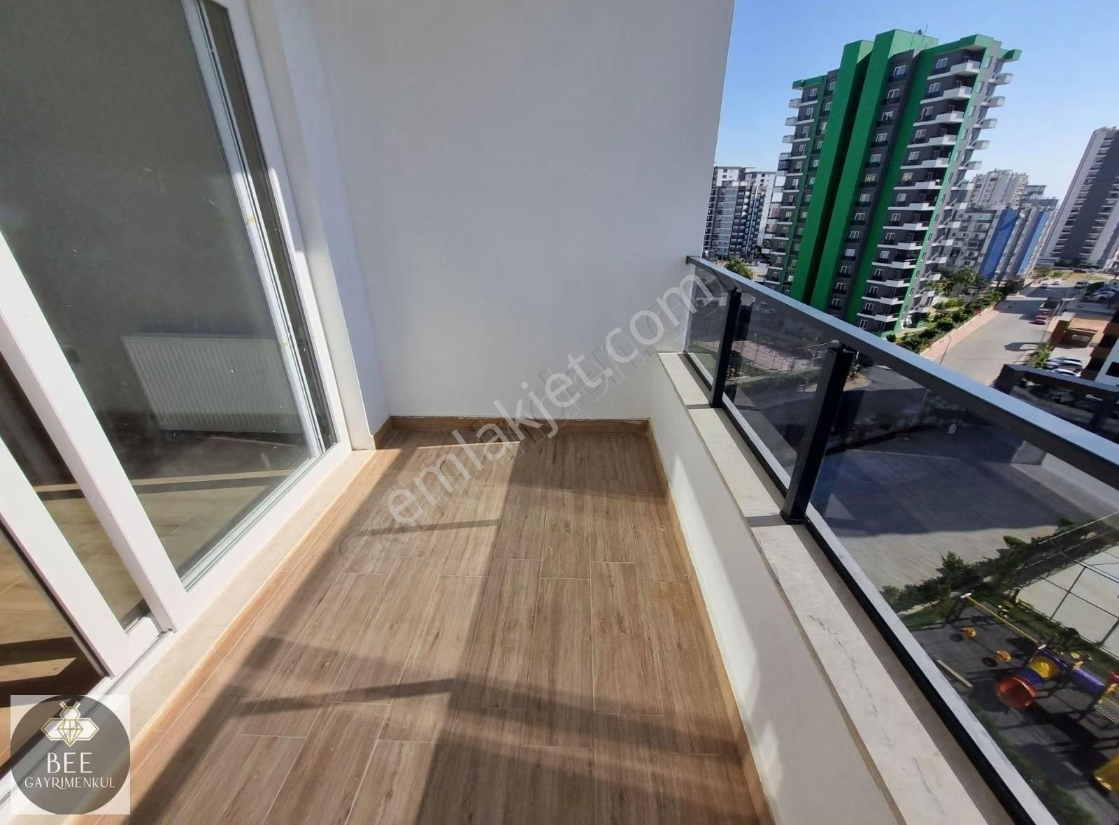 Ultra Lüks Projede Uygun Fiyatlı Kiralık 1+1 - Görsel 11