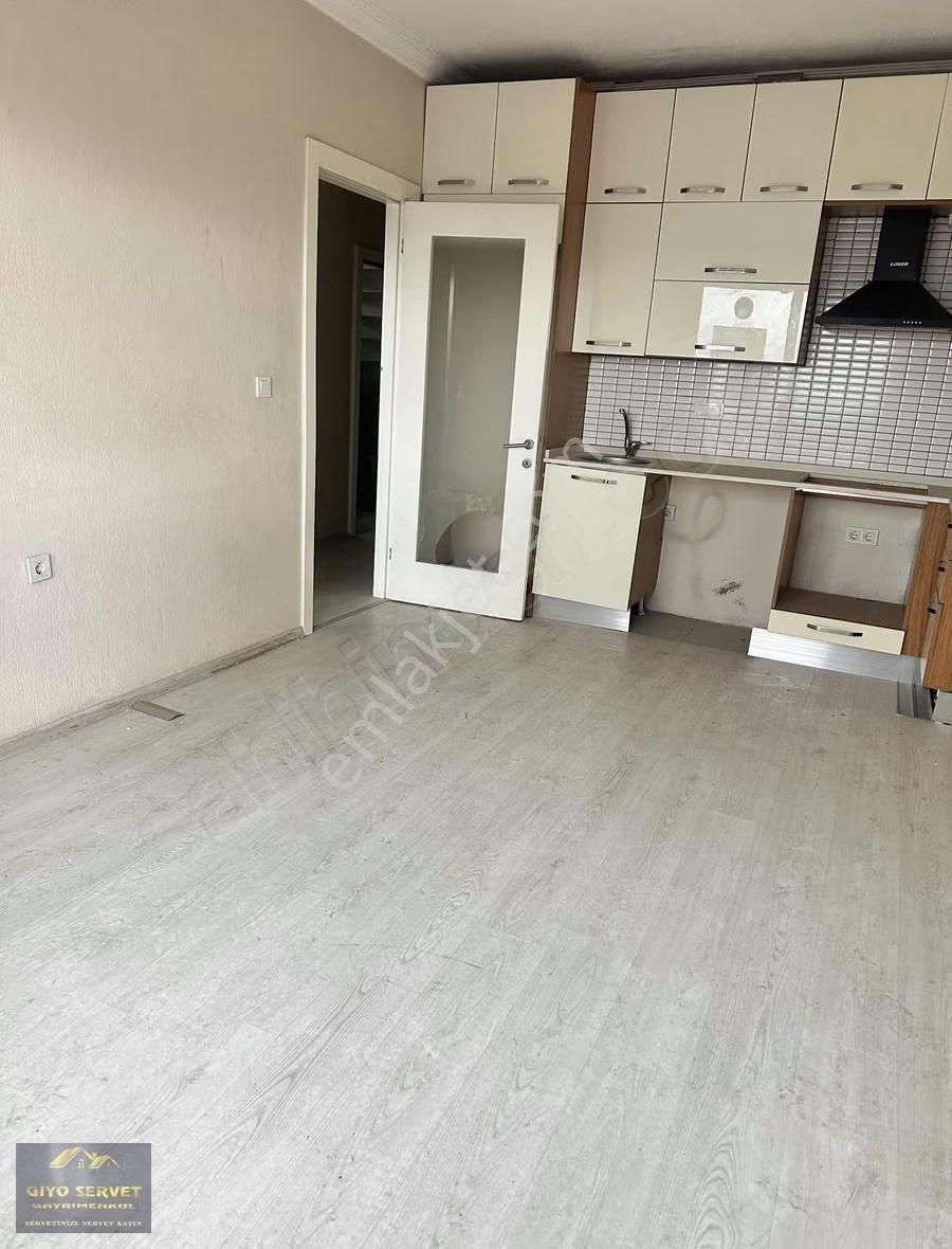 Bayraklı Erenlerde Kiralık 2+1 Daire - Görsel 15