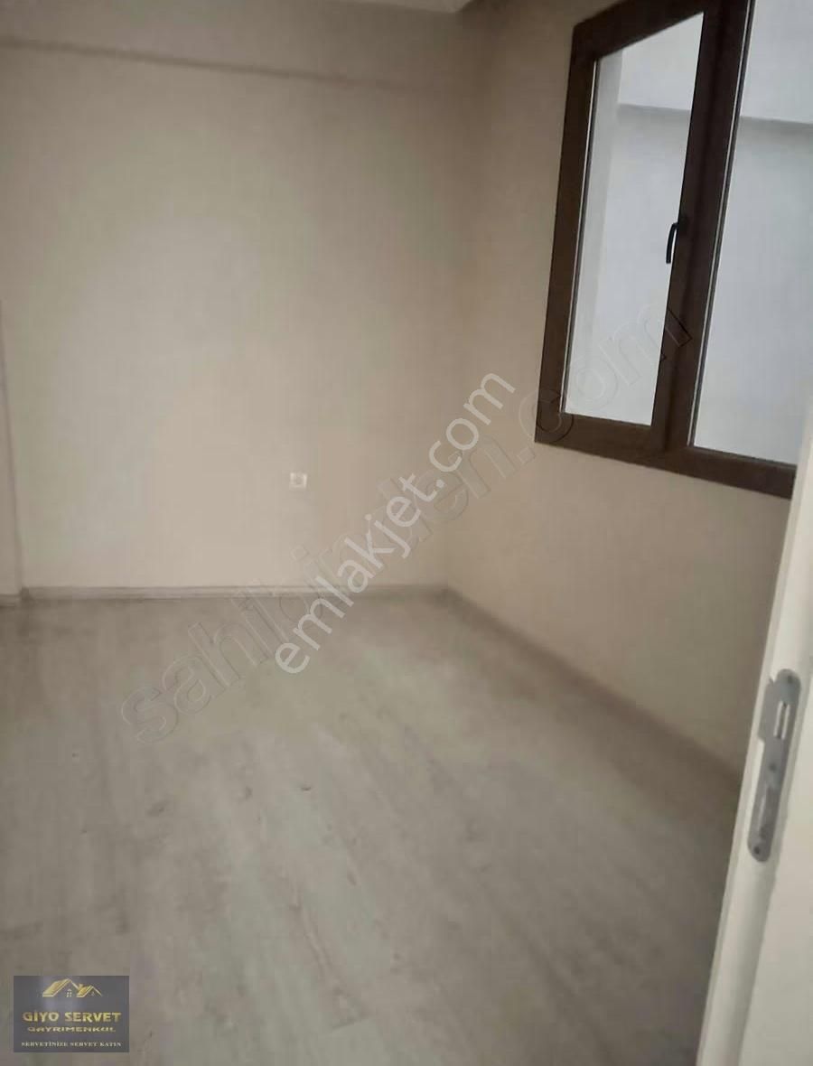 Bayraklı Erenlerde Kiralık 2+1 Daire - Görsel 9