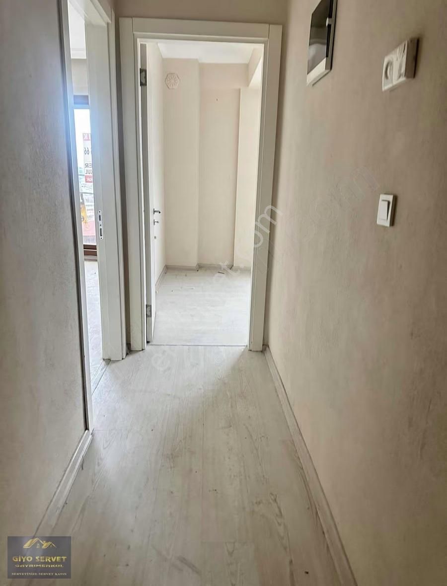 Bayraklı Erenlerde Kiralık 2+1 Daire - Görsel 10