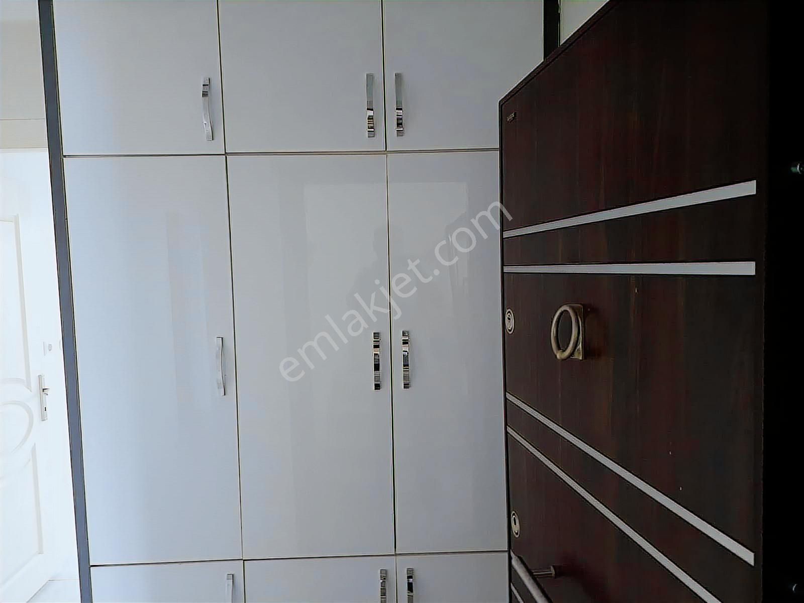 15 Mayıs Mahallesinde 3+1 Daire- Kiracılı,isteyene Boş Teslim! - Görsel 17