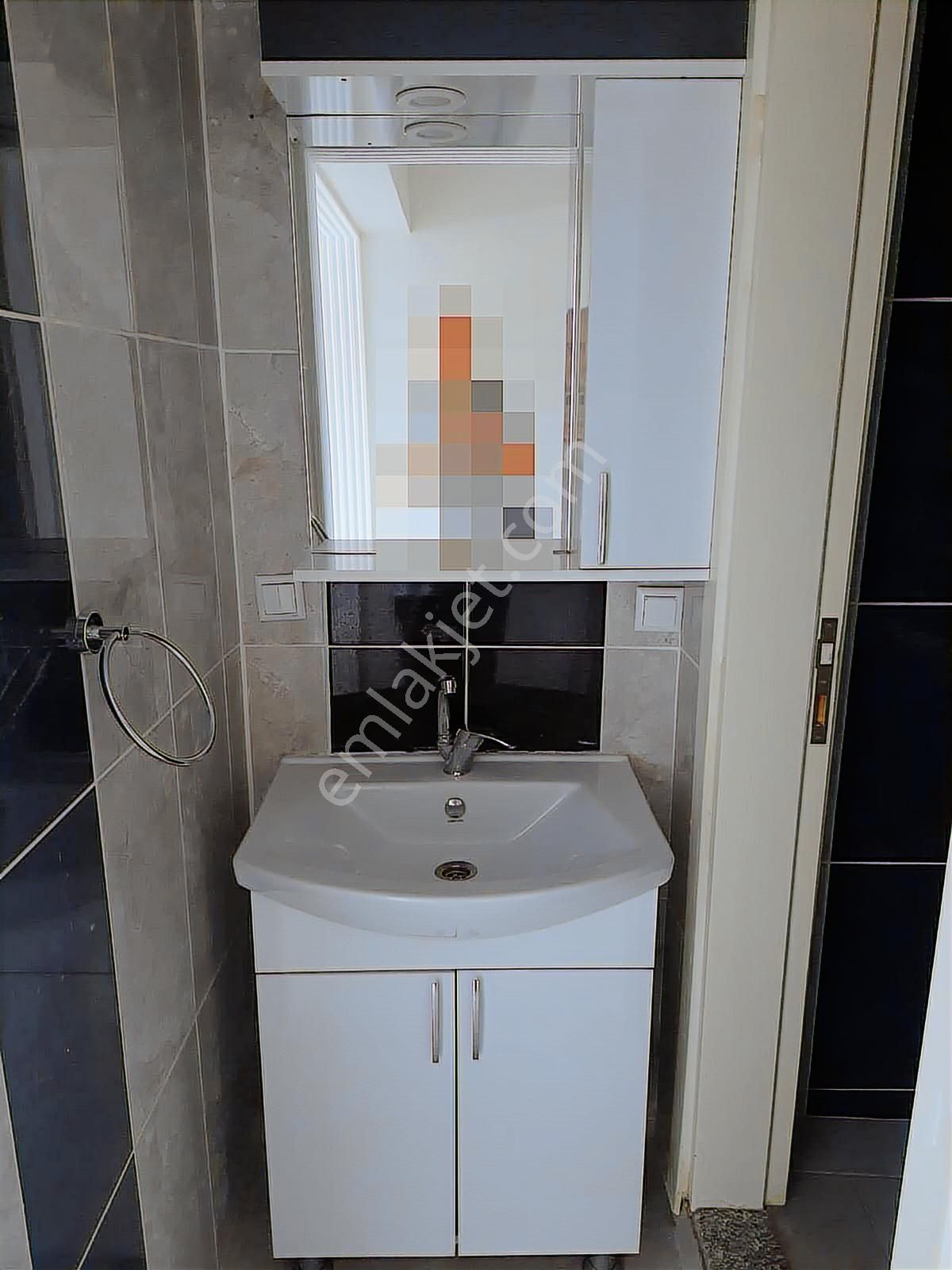15 Mayıs Mahallesinde 3+1 Daire- Kiracılı,isteyene Boş Teslim! - Görsel 19