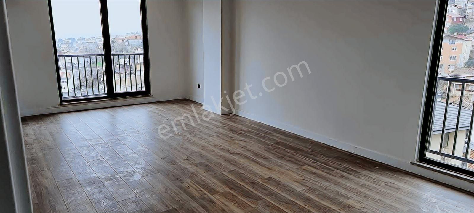 Beykoz Toki Konutları Deniz Manzaralı 3+1 Güney Cephe - Görsel 24