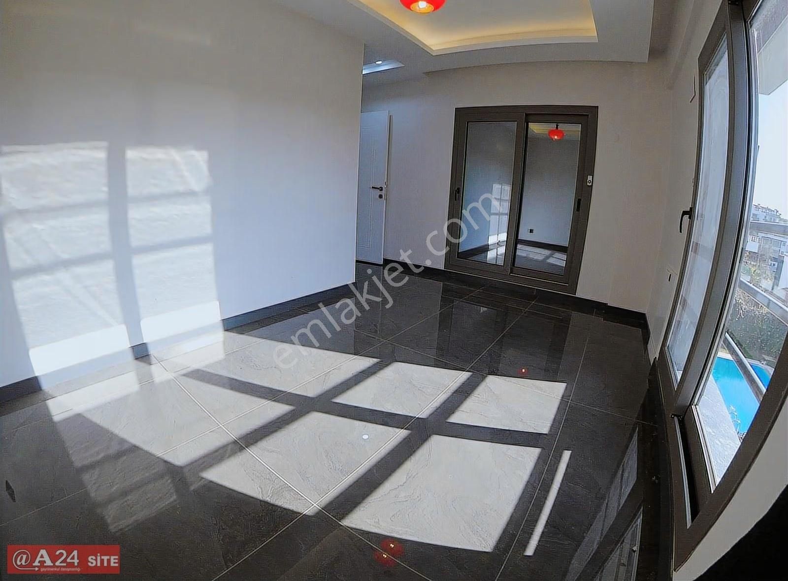 A24 ;güzelbahçe Çelebi Kolejler Bölgesinde Havuzlu Satılık Villa - Görsel 13