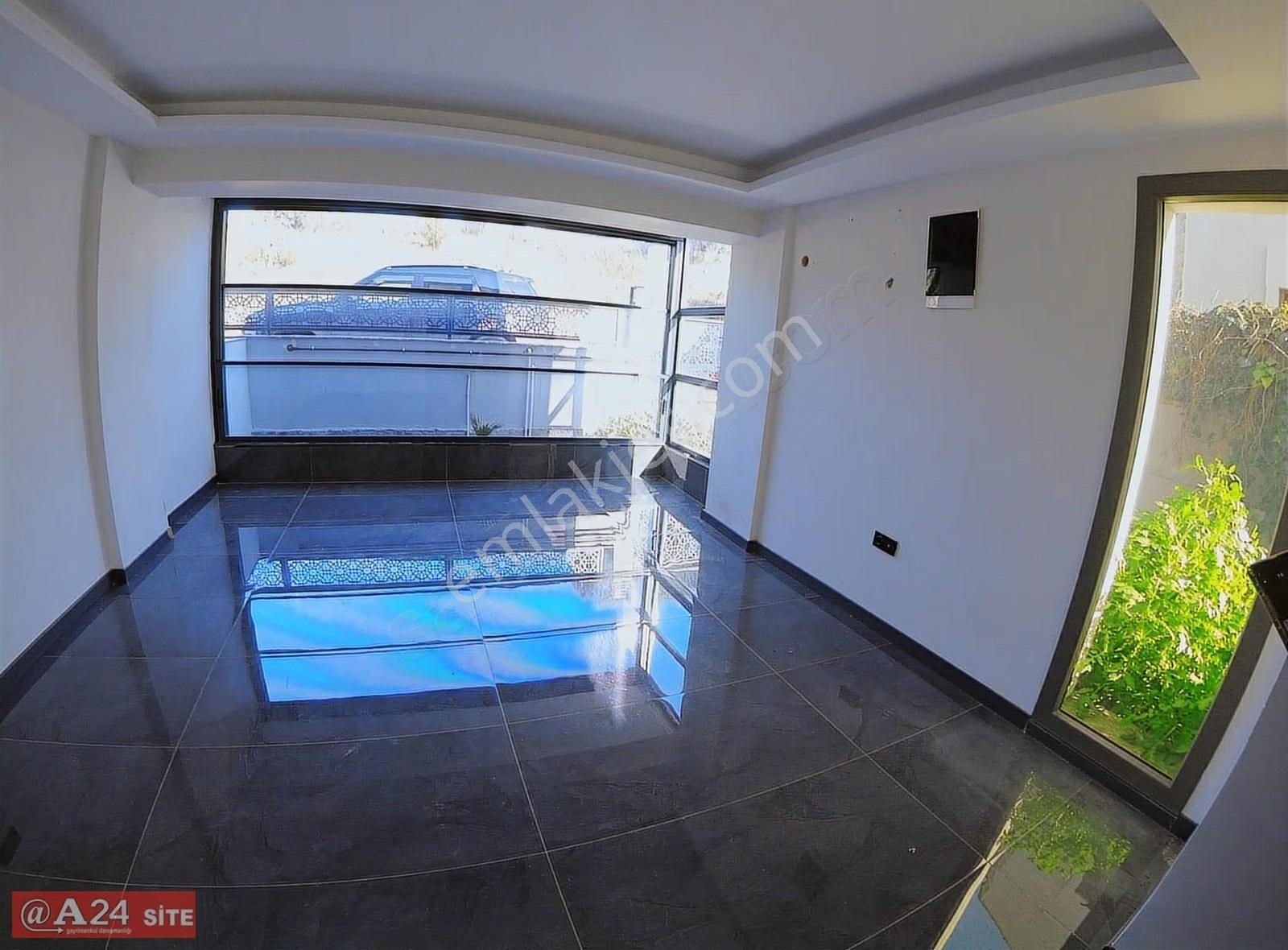 A24 ;güzelbahçe Çelebi Kolejler Bölgesinde Havuzlu Satılık Villa - Görsel 27
