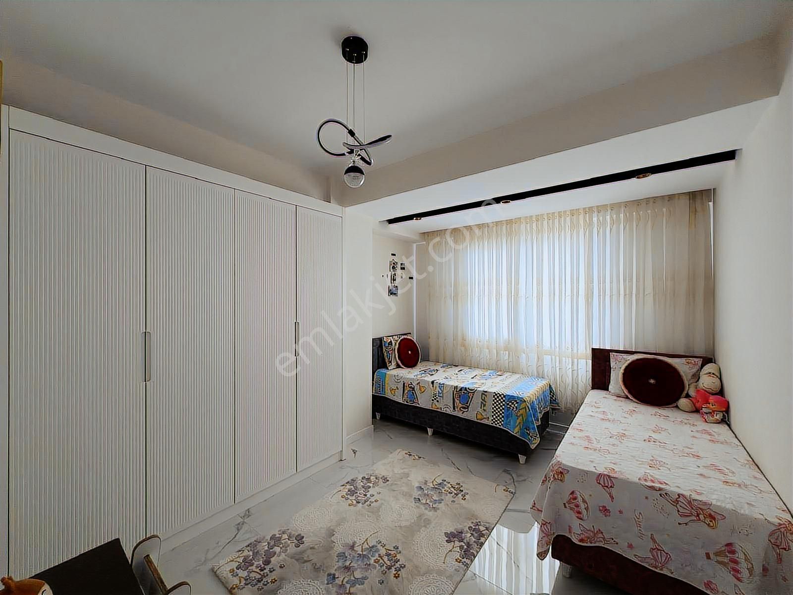 Yenişafak Mahallesinde 2+1 Arakat Daire-kombi Ve Dolap Hediye - Görsel 29