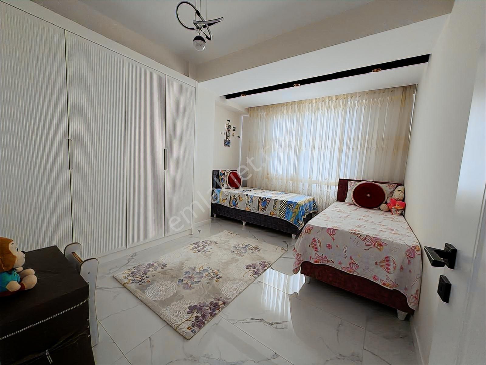 Yenişafak Mahallesinde 2+1 Arakat Daire-kombi Ve Dolap Hediye - Görsel 2