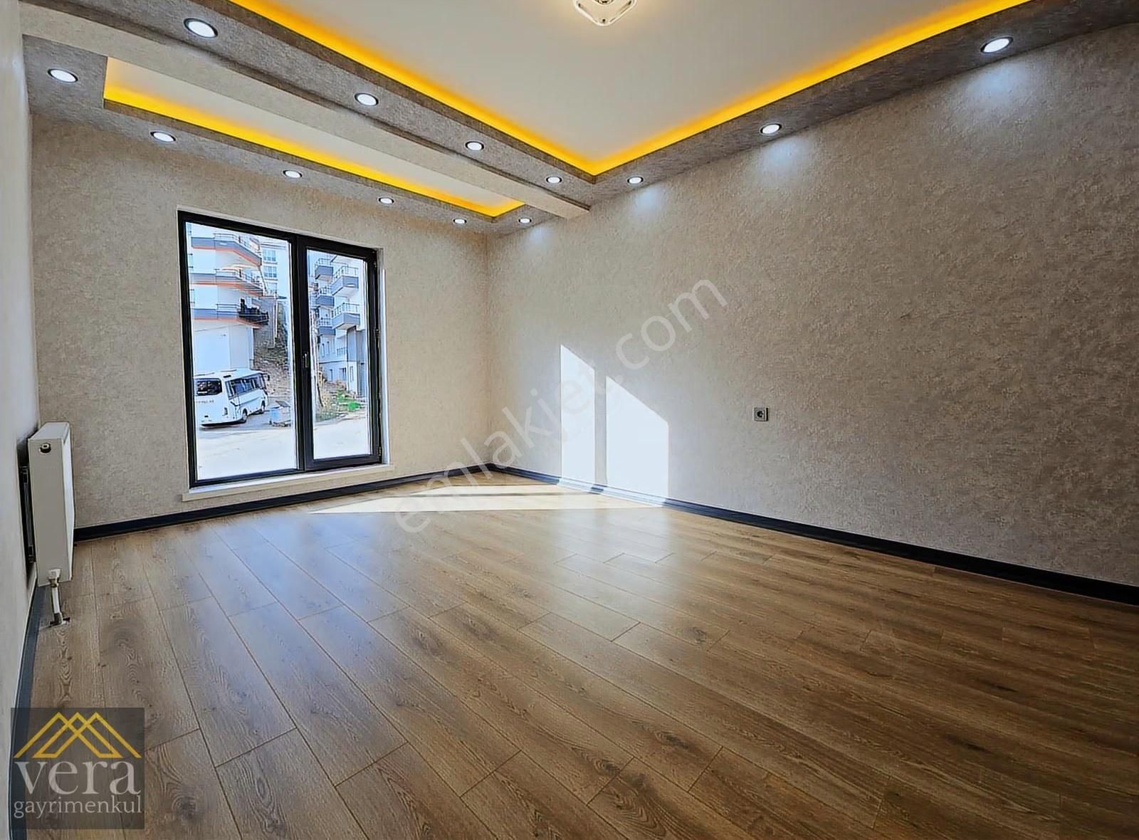 Kombi-petek-ankaste-giyinme Odası-cam Balkon Full Teslim 3+1 - Görsel 23